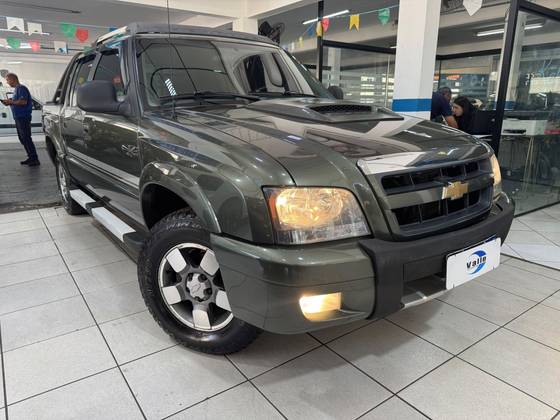 CHEVROLET S10 2.4 MPFI EXECUTIVE 4X2 CD 8V FLEX 4P MANUAL CHEVROLET S10 2.4 MPFI EXECUTIVE 4X2 CD 8V FLEX 4P MANUAL